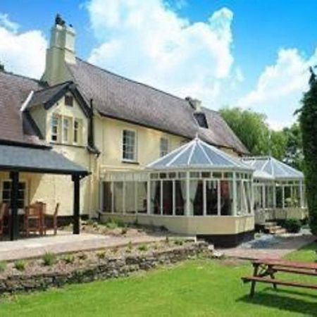 Hôtel Plas Derwen à Abergavenny Extérieur photo