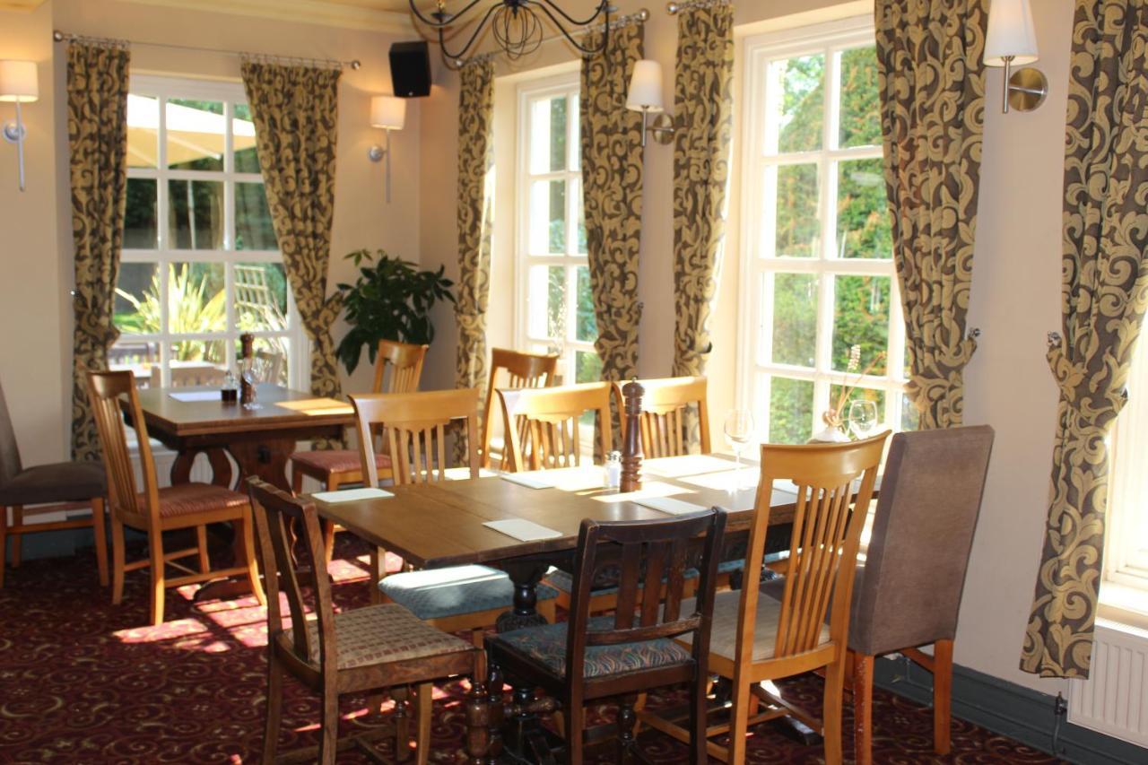 Hôtel Plas Derwen à Abergavenny Extérieur photo